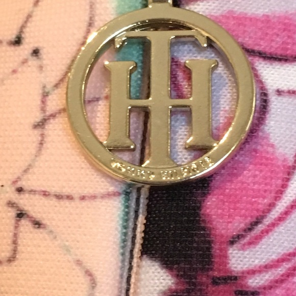 New Tommy Hilfiger Floral dress - Picture 3 of 5